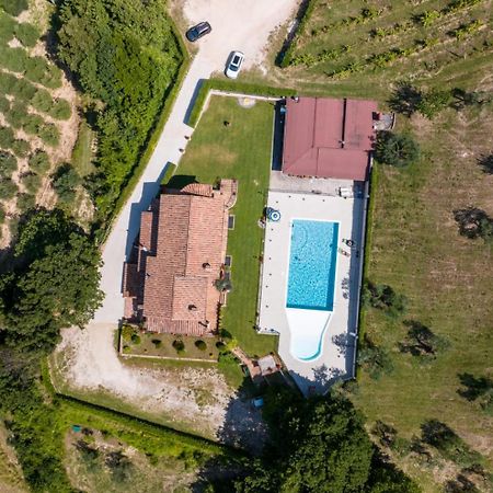 Agriturismo Isola Verde SantʼUrbano Extérieur photo