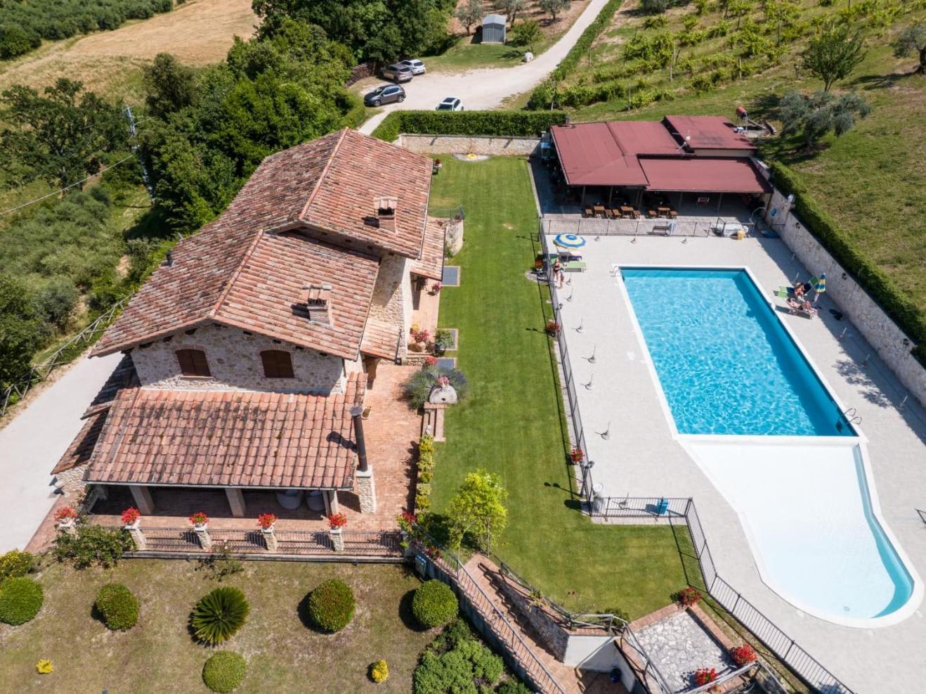 Agriturismo Isola Verde SantʼUrbano Extérieur photo