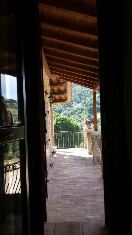 Agriturismo Isola Verde SantʼUrbano Extérieur photo