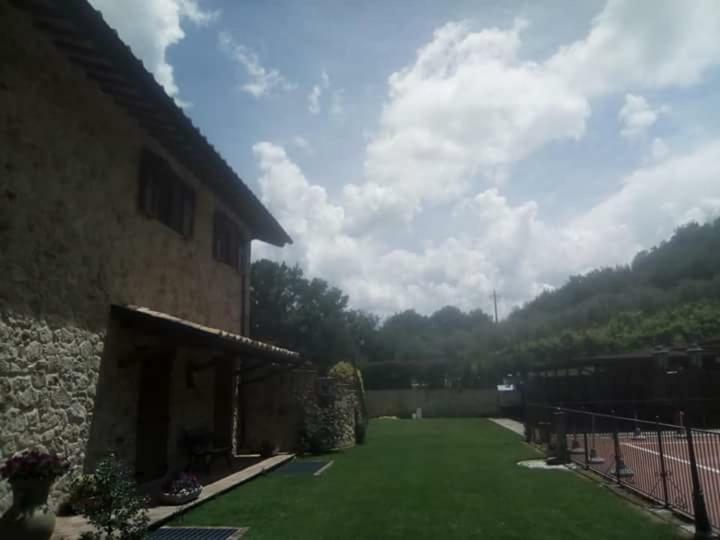 Agriturismo Isola Verde SantʼUrbano Extérieur photo
