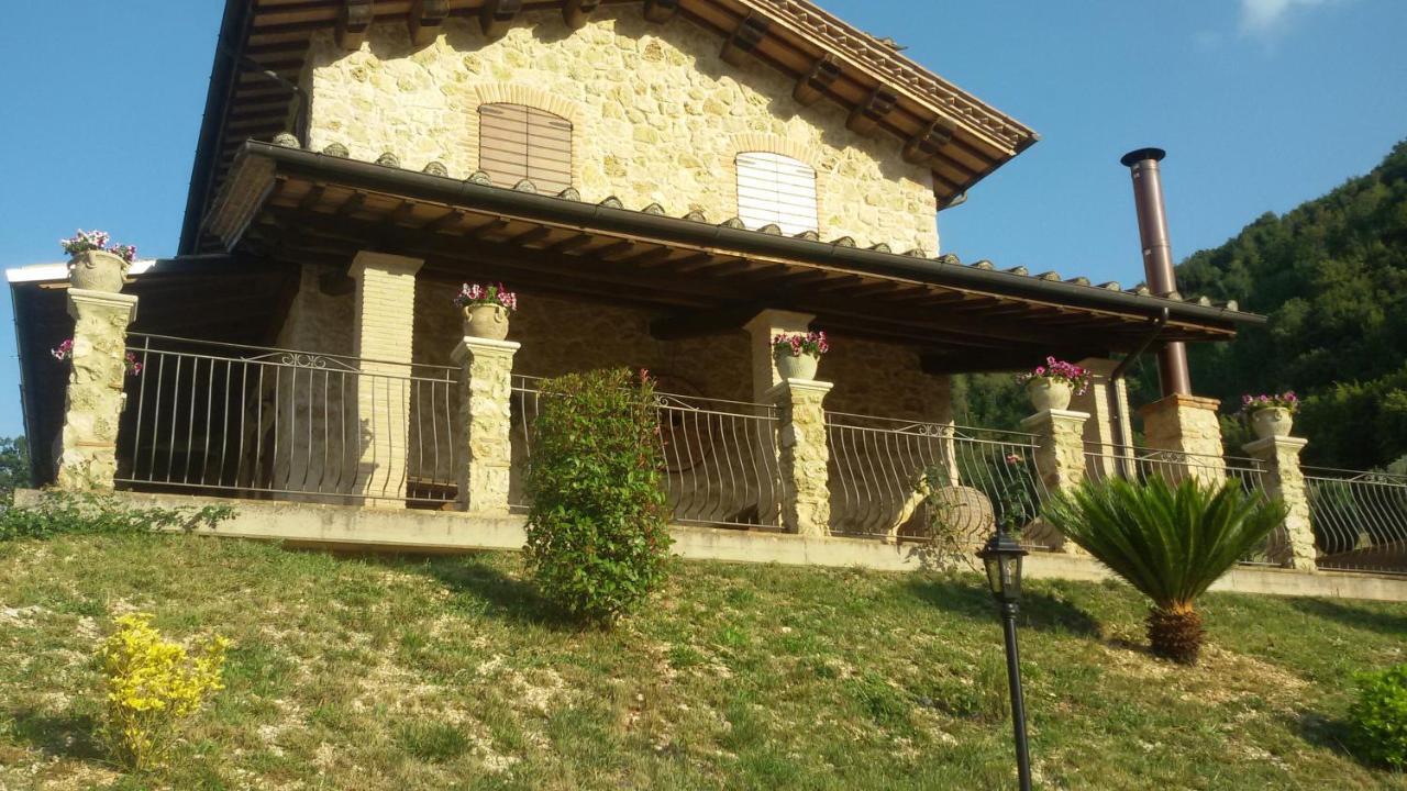 Agriturismo Isola Verde SantʼUrbano Extérieur photo